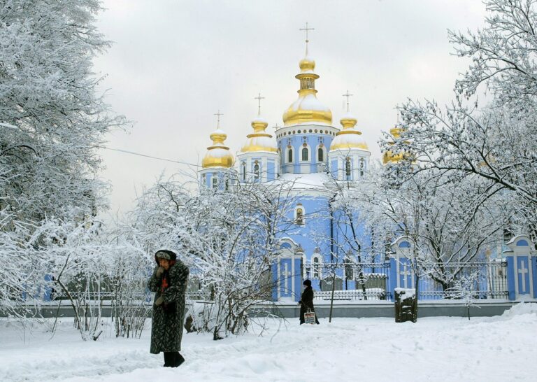 Ich bin russische Ukrainerin. Zwischen Sumy, wo ich geboren wurde, und Rostow am Don, wo ich lange gelebt habe, war die Grenze immer offen. Heute geht die Trennlinie durch ganze Familien