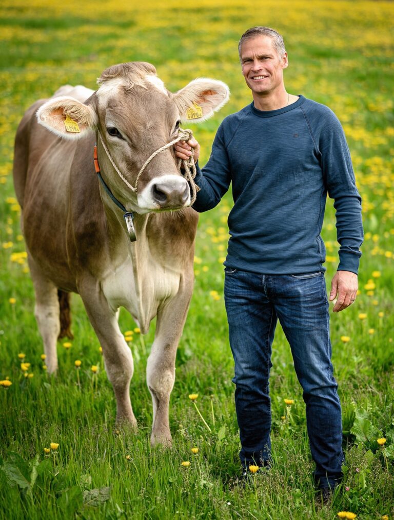 Warum ich nicht mehr bio bin: Als Bergbauer stellte ich drei Jahrzehnte lang Bio-Produkte her. Jetzt habe ich das Label wegen der Bürokratie aufgegeben. Meine Milch, mein Käse und Fleisch sind so gut wie eh und je