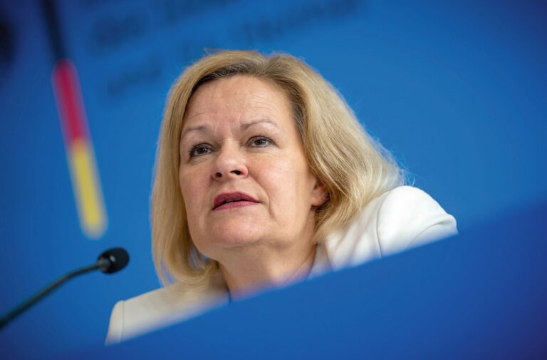 Angriff aufs Grundgesetz: Deutschlands Innenministerin Nancy Faeser verbietet das Magazin «Compact». Sie setzt sich damit über das Bundesverfassungsgericht hinweg