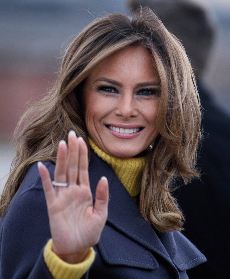 TOPSHOT-US-POLITICS-MELANIA TRUMP