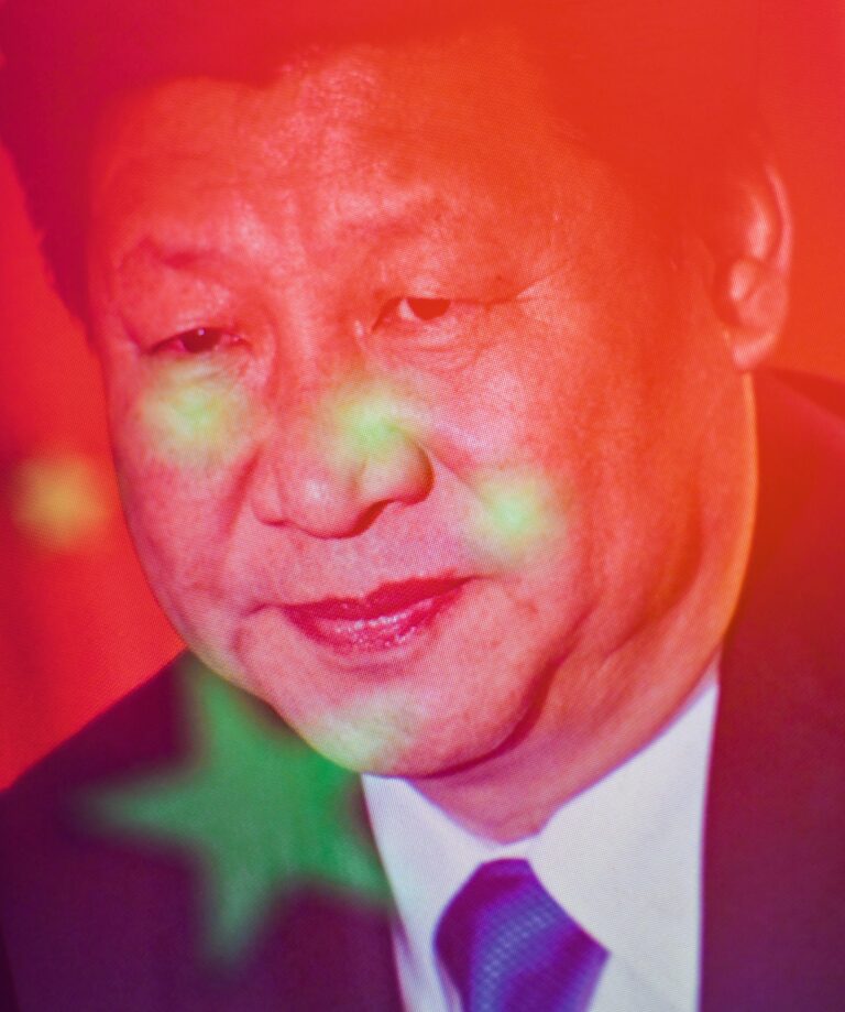 Chinas neuer Langer Marsch: Der chinesische Staatschef Xi Jinping wurde am Parteitag in seiner Führungsposition gestärkt. Um den «chinesischen Traum» zu verwirklichen, sind gewaltige Anstrengungen nötig