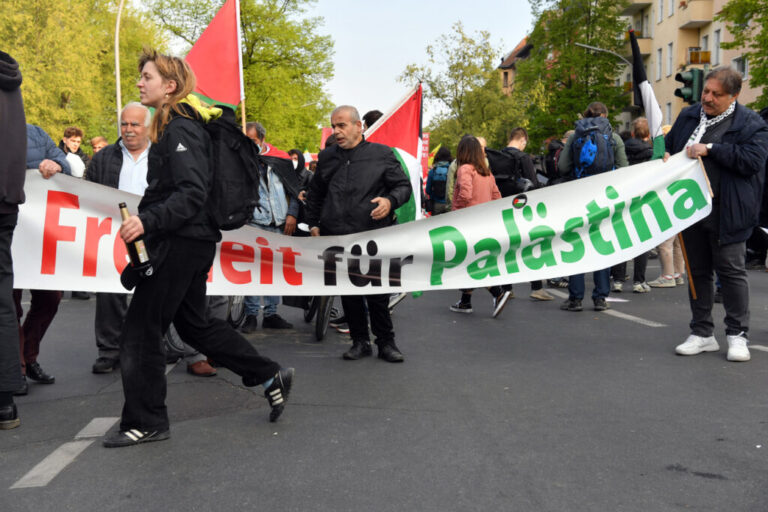 Palästinenser sind die wahren Reichsbürger: Sie betreiben Geschichtsrevisionismus und lehnen die gültige Rechtsordnung ab. Die EU unterstützt das illegale Treiben, wie Geheimdokumente belegen