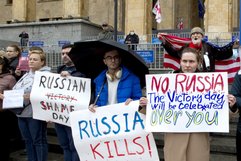 Georgiens Angst vor Russland: Die Mehrheit der Georgier sieht Russland heute als ernste Gefahr. Hierfür muss man auch die historischen Hintergründe beleuchten