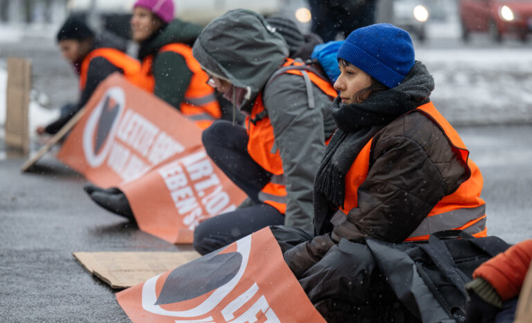 Anschlag auf die Demokratie: Deutsche Aktivisten der «Letzten Generation» rufen nach Bürgermitsprache in der Klimapolitik. Sie sehen darin ein Instrument, um ihre radikalen Ziele diktatorisch umzusetzen