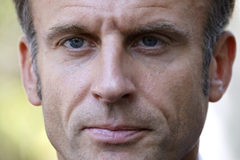 epa10833780 France's President Emmanuel Macron looks on at the 'lycee professionnel de l'Argensol' or Argensol vocational school during his visit to the school in Orange, Southeastern France, 01 September 2023. EPA/LUDOVIC MARIN / POOL MAXPPP OUT