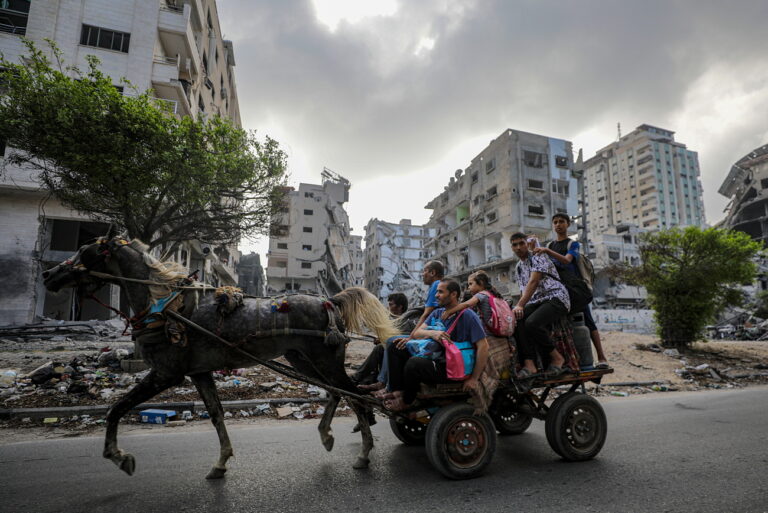 epa10954340 Residents evacuate from Gaza City and the northern Gaza Strip, in Gaza, 02 November 2023. More than 8,500 Palestinians and at least 1,400 Israelis have been killed, according to the Israeli Defense Forces (IDF) and the Palestinian health authority, since Hamas militants launched an attack against Israel from the Gaza Strip on 07 October, and the Israeli operations in Gaza and the West Bank which followed it. According to the United Nations Relief and Works Agency for Palestine Refugees in the Near East (UNRWA), a 'massive displacement of people' from the north of the Gaza Strip southward has placed 'enormous pressure on those communities'. The IDF had issued a military advisory warning the civilian population of north Gaza and Gaza city to move to areas south of Wadi Gaza as it expands 'ground operations' in the enclave. EPA/MOHAMMED SABER