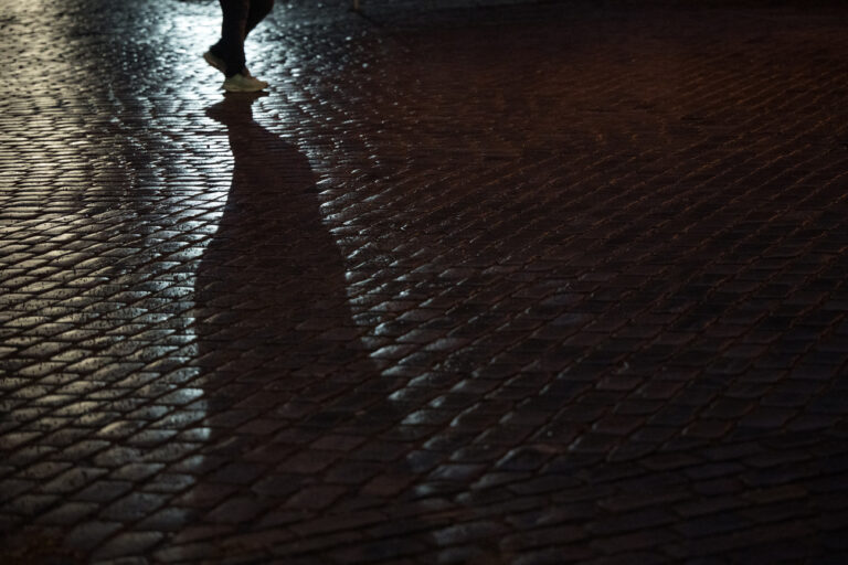 Der Grossteil der Suizidtoten hierzulande ist männlich. Es scheint niemanden zu kümmern. Der öffentliche Blick ist heute frauenfokussiert