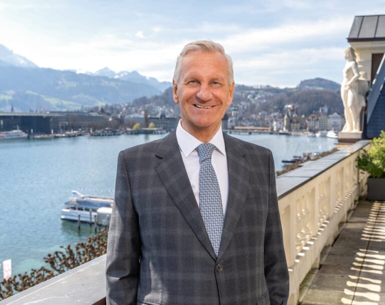 Grandseigneur der Zentralschweiz: Ein Leben zwischen Emmi, Vatikan und Grand Casino Luzern. Guido Egli gehört zu den international erfolgreichen Wirtschaftsgrössen des Landes