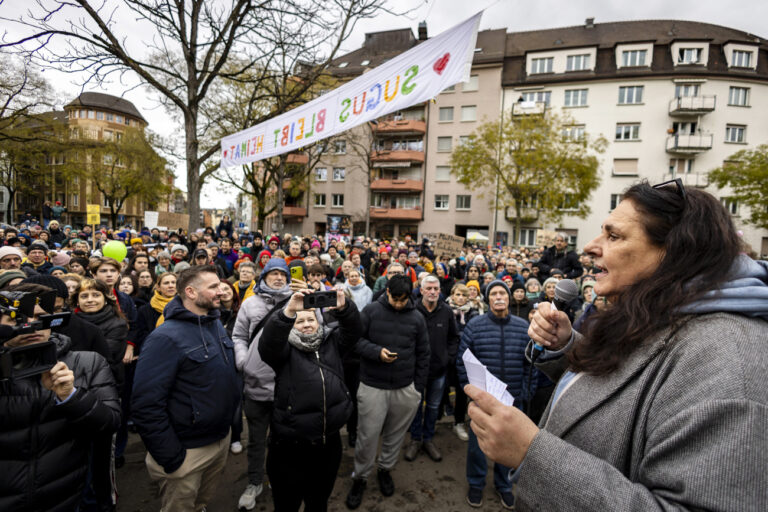 Wegen Wohnungskündigungen in Linken-Hochburg: Wie die rot-grüne Stadt Zürich mit den «Sugus-Häusern» ihre Wählerklientel hinter sich schart