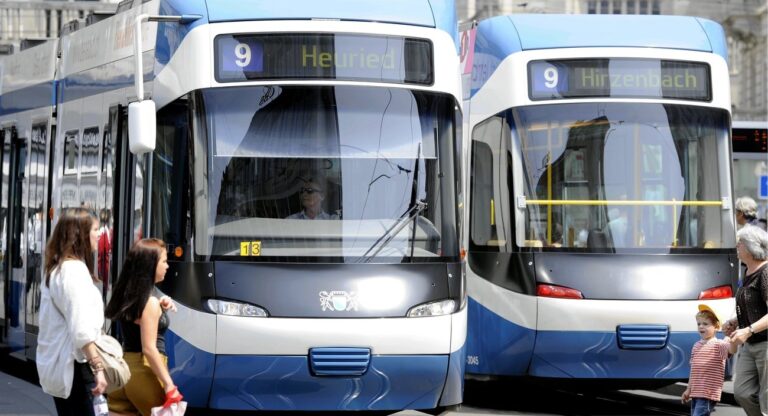 «Wir wollten nie schwurbeln»: Zürcher Verkehrsbund erklärt, warum Tram- und Busfahrer keine Masken tragen müssen – und entschuldigt sich für die «verletzten Gefühle». Von wem?