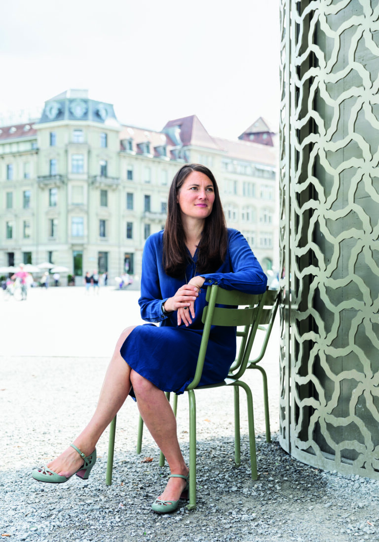 Tiana Angelina Moser, Nationalr√§tin, auf dem Sechsel√§utenplatz.