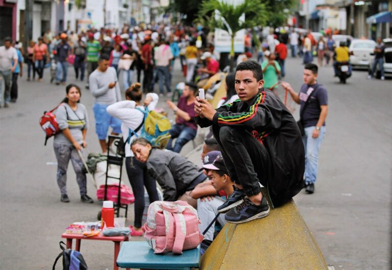 Bilder: Fernando Llano (AP Images)